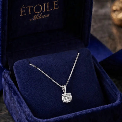 Étoile Point of Light Necklace