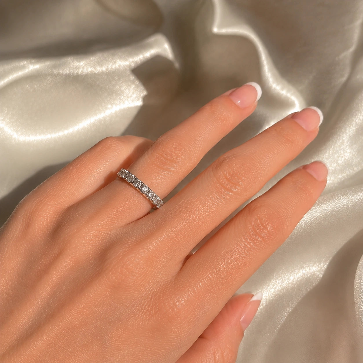 Étoile Eternity Ring